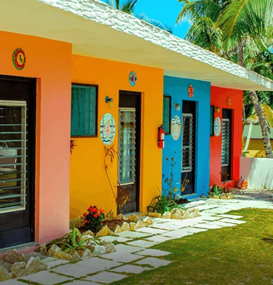 Greenwood Beach Resort Bailey Town  Eksteriør billede